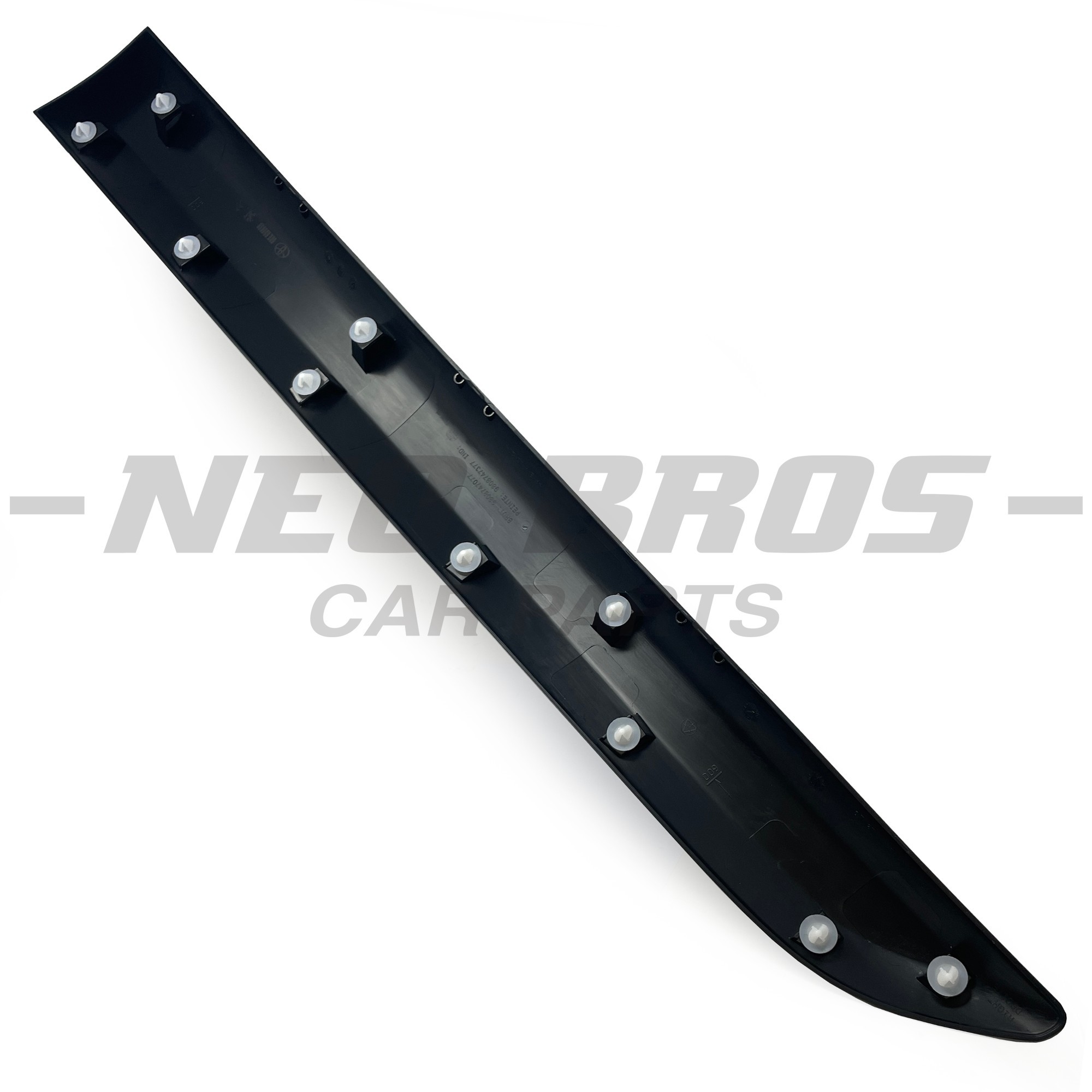 Peugeot 2008 2013-2016 Front Door Moulding Peugeot 2008 2013-2016 Front Door Moulding