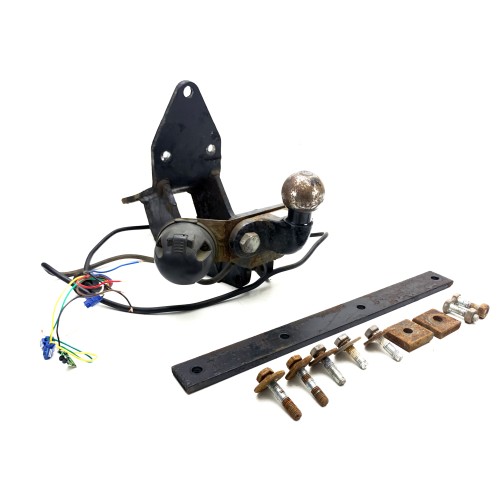 Recycled Genuine Saab Tow Bar Fixed 32025956